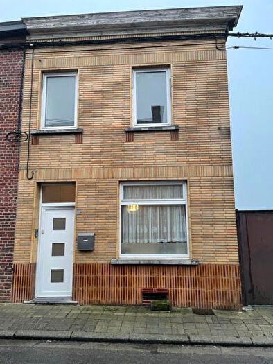 Maison 2 pièces à vendre à Rue André, Trazegnies