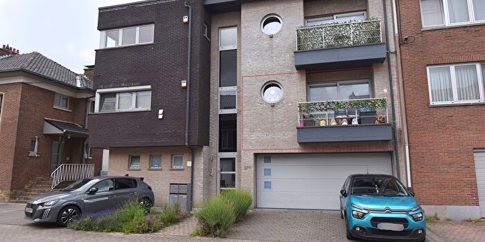 Burgemeesterstraat A, SintPietersLeeuw : Appartement 2 pièces à louer