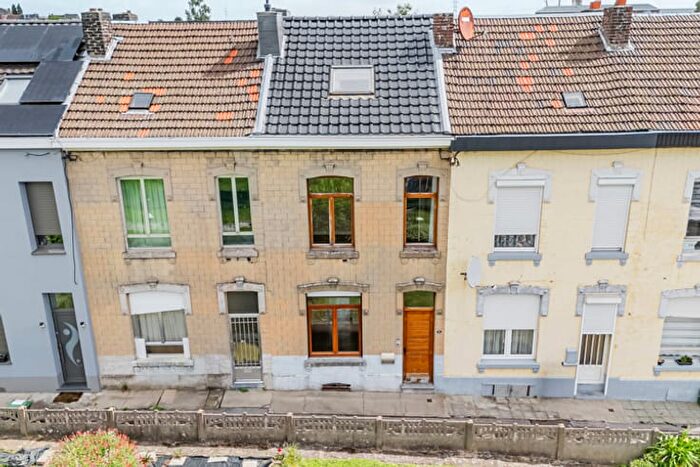 Rue Nadet, Herstal : Maison 9 pièces à vendre