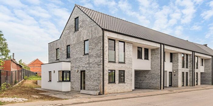 Maison à Diestsestraat, Kortenaken, à vendre