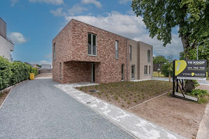 Sluis, Mol : Maison 1 pièce à vendre