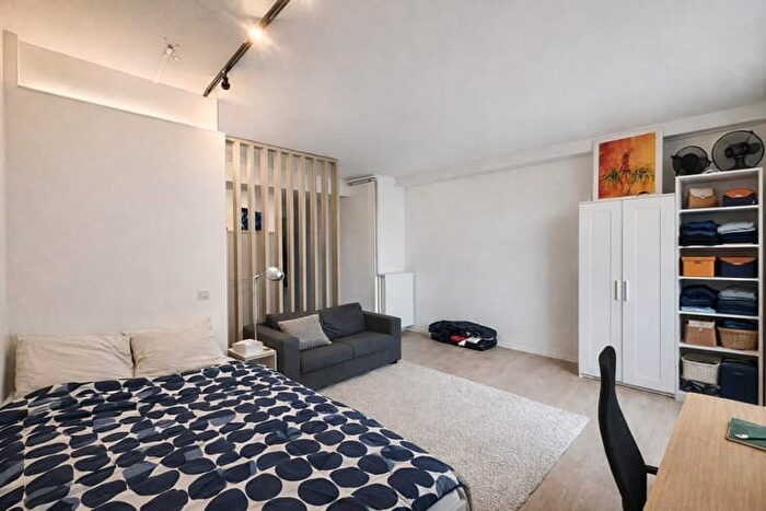 Appartement 1 pièce à Franklin Rooseveltplaats, Antwerpen, à vendre