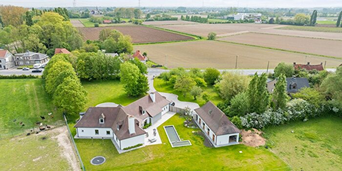 Maison 4 pièces à Brugsesteenweg, Kuurne, à vendre