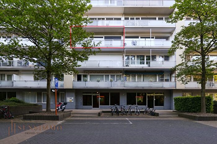 Appartement 1 pièce à vendre à Zonneweeldelaan, Genk