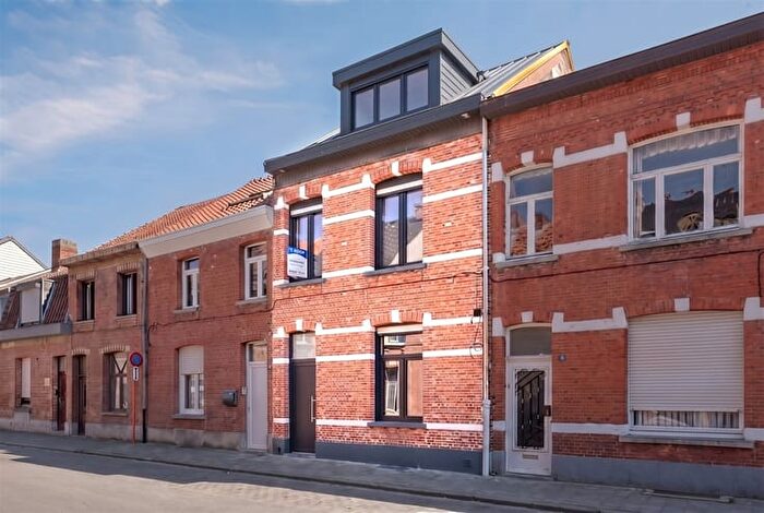 Maison 4 pièces à Ieperstraat, Turnhout, à vendre