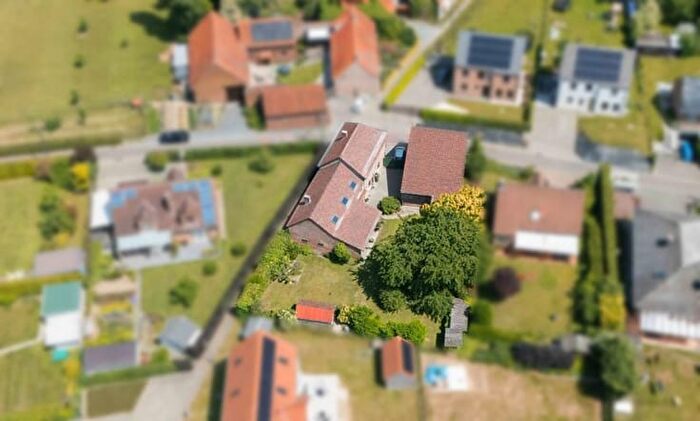Maison 4 pièces à vendre - Schreinstraat, SintPietersLeeuw Vlezenbeek