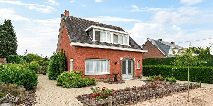 Maison 3 pièces à Van Craeyenhemstraat, Grobbendonk, à vendre