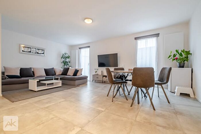 Appartement 1 pièce à vendre à Rue d'Embourg, Liège