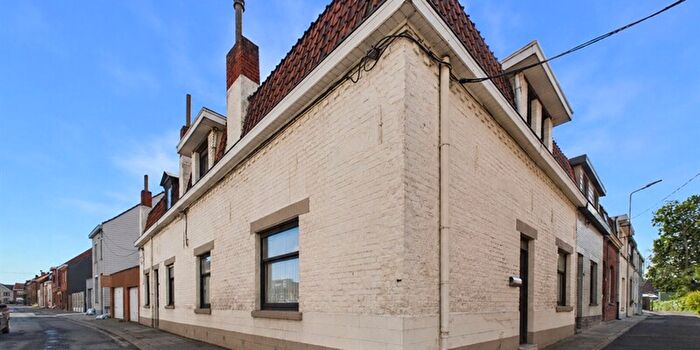 Maison 3 pièces à vendre à Herseaux, Henegouwen