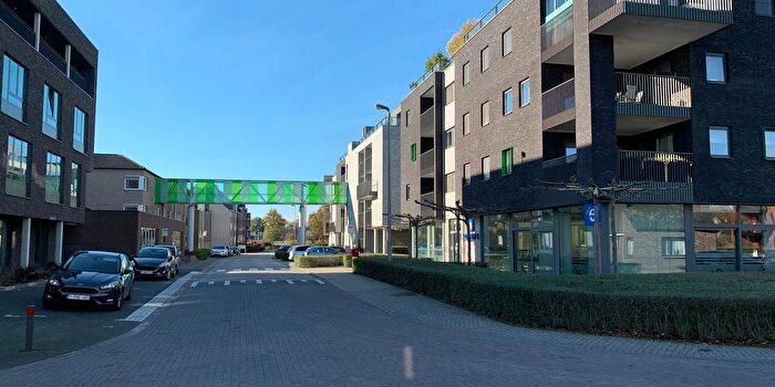 Appartement à Burgemeester Van Lindtstraat, Overpelt, à louer