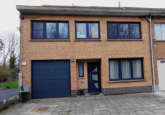 Spoorwegbaan, A - Maison 3 pièces à vendre