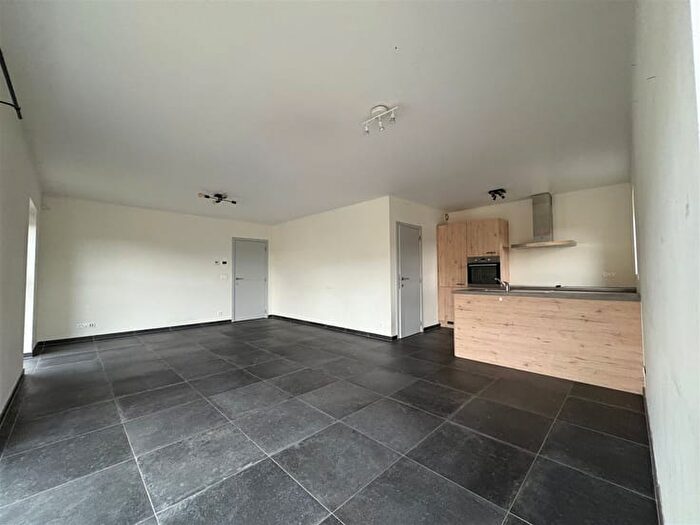 Appartement 2 pièces à louer - rue de la rochette, MARCHEENFAMENNE