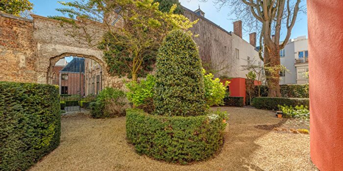 Antwerpen, Antwerpen : Appartement 9 pièces à vendre