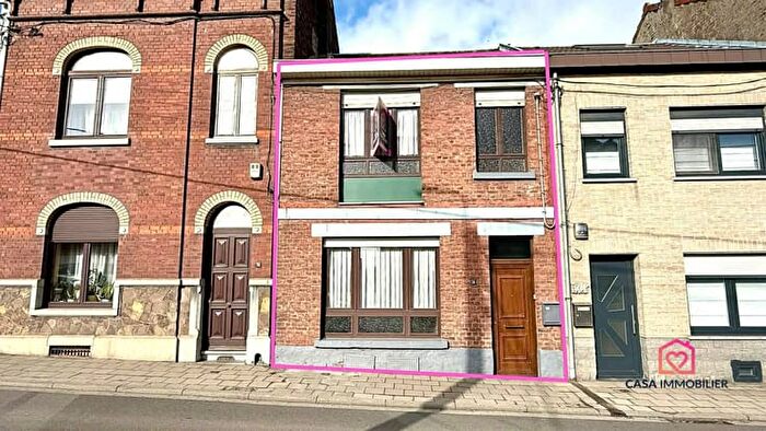 Maison 3 pièces à Rue Joseph Dejardin, SaintNicolas, à vendre