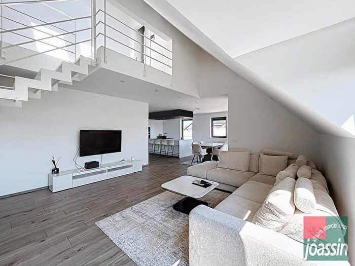 Rue Hamenton, AMAY : Appartement 3 pièces à vendre