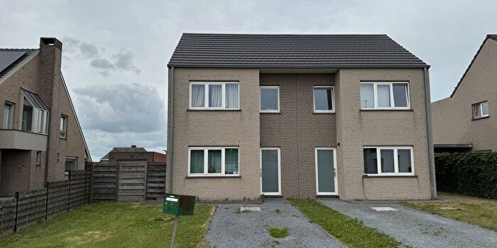 Vredestraat, Deinze : Maison 3 pièces à louer
