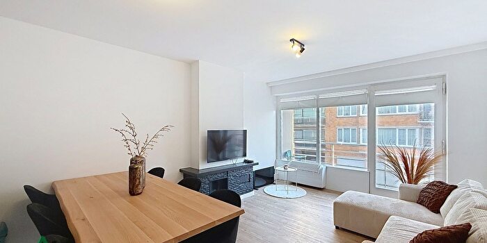 Appartement à Luxemburgstraat, Oostende, à vendre