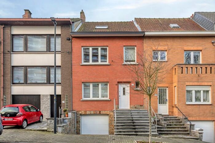 DauwDefossezlaan, SintPietersLeeuw : Maison 3 pièces à vendre