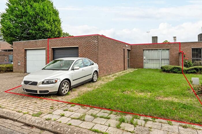 Albrecht Rodenbachplantsoen, Turnhout : Maison 3 pièces à vendre