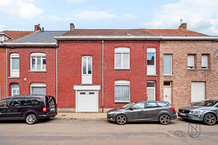 Maison 6 pièces à Leiestraat, Wevelgem, à vendre
