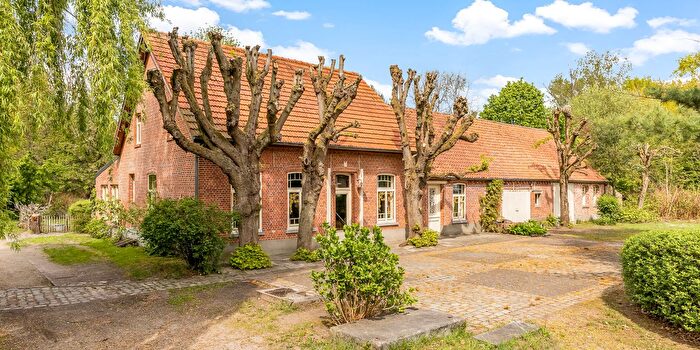 Maison 5 pièces à Sas VI, Mol, à vendre