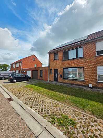 Anjelierenstraat, Oudenburg - Maison 4 pièces à vendre