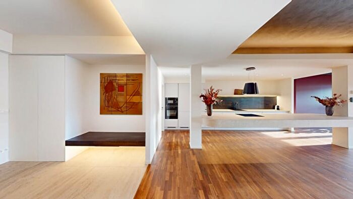 Place Saint Lambert, Liège - Appartement 1 pièce à vendre