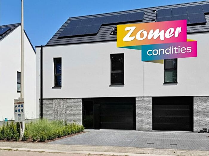 Lochtingstraat LOT, Evergem : Maison 9 pièces à vendre