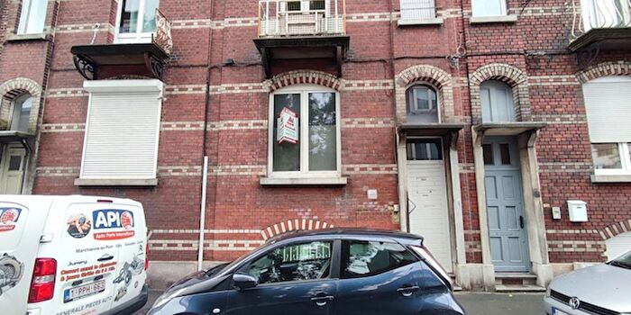 Appartement 3 pièces à vendre - Rue Isaac, Charleroi
