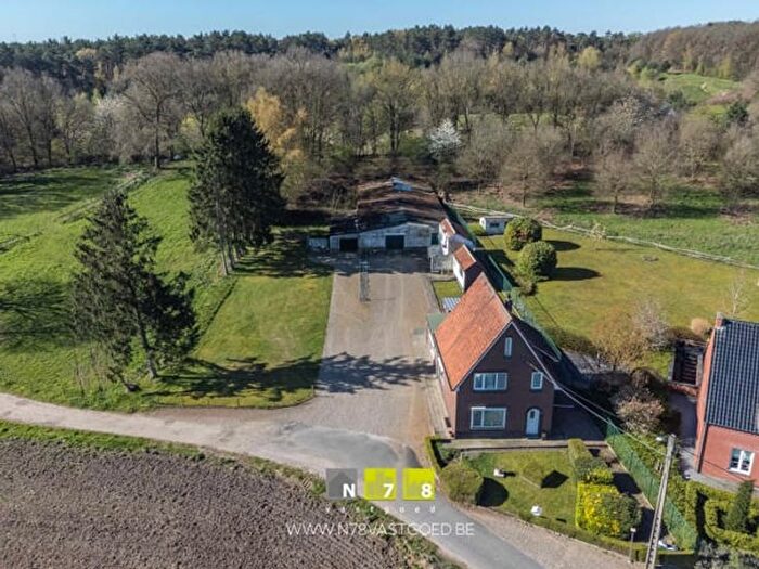 Maison 5 pièces à vendre à Leedenweg, Maaseik