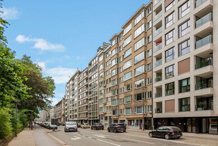 Rubenslei, ANTWERPEN : Appartement 2 pièces à louer