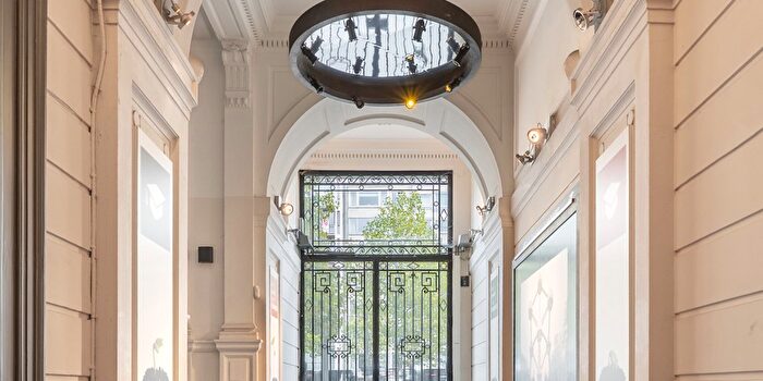 Maison 5 pièces à vendre à Italiëlei, Antwerpen