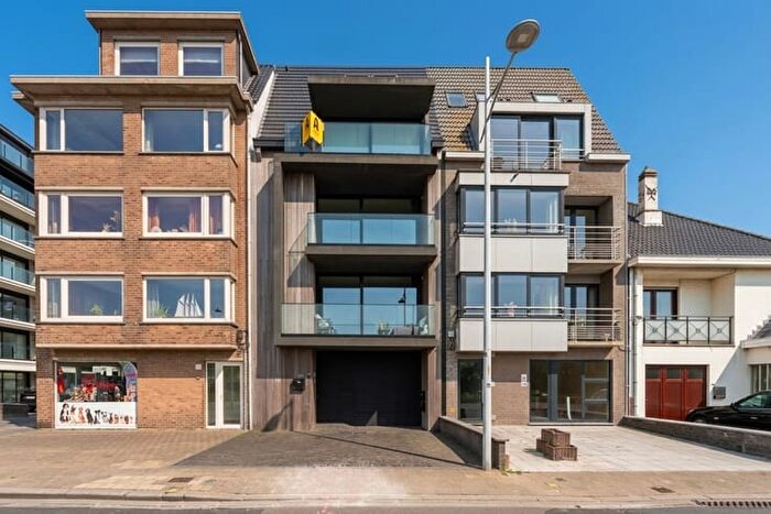 Kapelstraat, BREDENE : Appartement 3 pièces à vendre