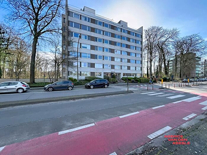 Appartement 3 pièces à louer à Koningin Astridlaan, Brugge