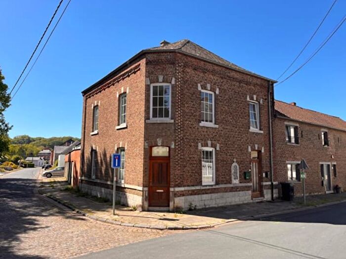 Rue de la Boulonnerie, Franière : Maison 2 pièces à vendre