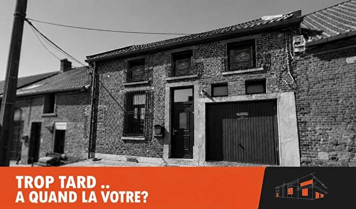 Maison 4 pièces à vendre à Place d'Audregnies, Quiévrain Audregnies