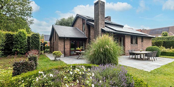Maison 5 pièces à vendre à Swaenebeecklaan, s Gravenwezel