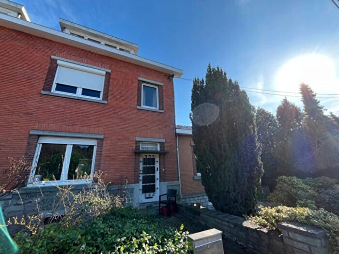 Maison 5 pièces à vendre à Chaussée Romaine, Oreye LenssurGeer