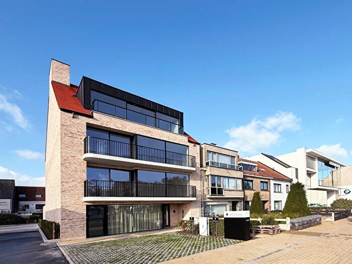 Appartement 5 pièces à Natiënlaan, KnokkeHeist, à vendre