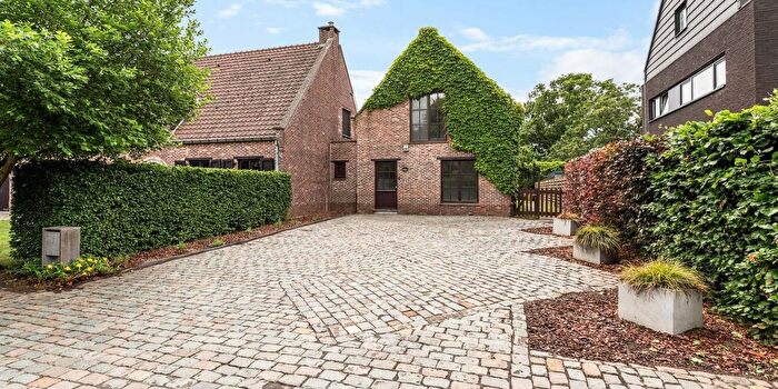 Wateringen, Bouwel : Maison 4 pièces à vendre