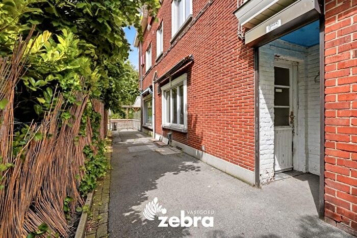 Grote Hulststraat, Tielt : Maison 15 pièces à vendre