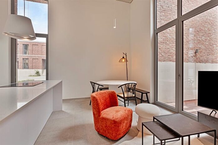 Maison 2 pièces à louer - Samberstraat C, W