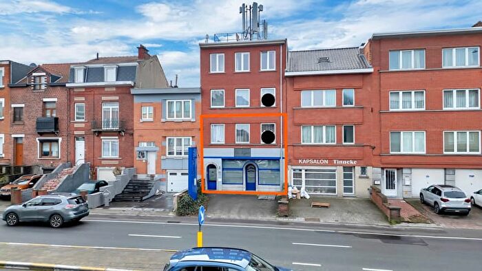 Ninoofsesteenweg : Appartement 2 pièces à vendre