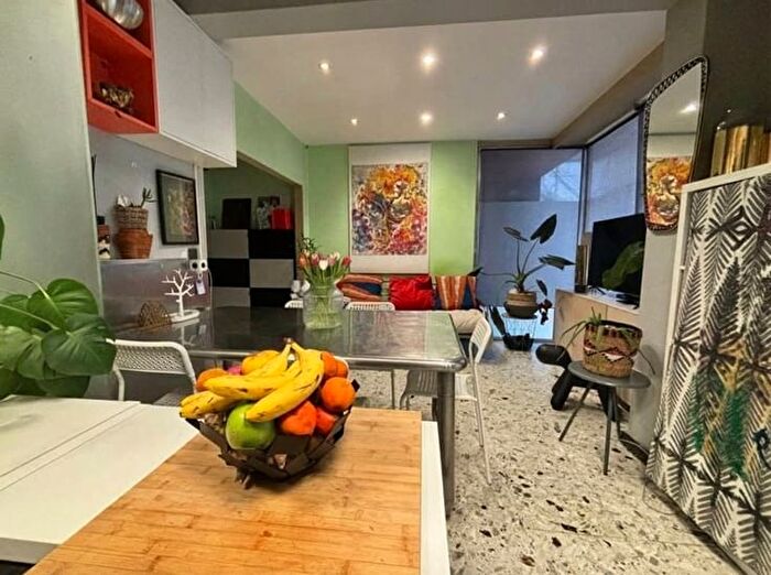 Quai du Roi Albert, BRESSOUX : Appartement 2 pièces à vendre