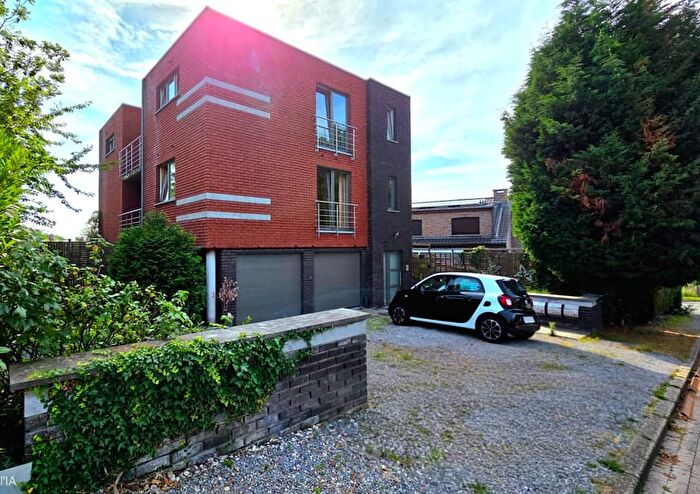 Rue bois chainoit liege Cointe, Liege : Appartement 4 pièces à louer