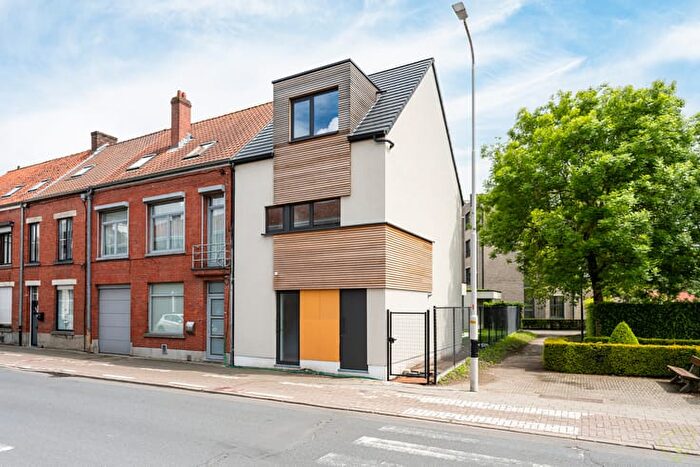 Tieltsesteenweg, Eeklo : Maison 15 pièces à vendre