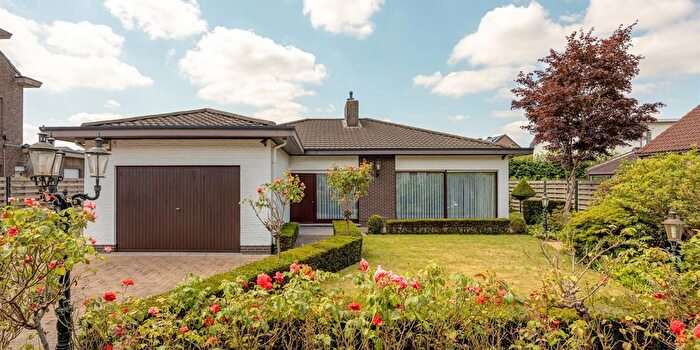 Maison 3 pièces à vendre - Bosduinstraat, Wuustwezel