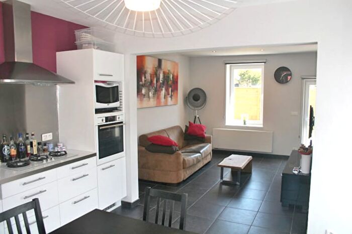 Rue Du Culot, Gembloux : Maison 6 pièces à louer