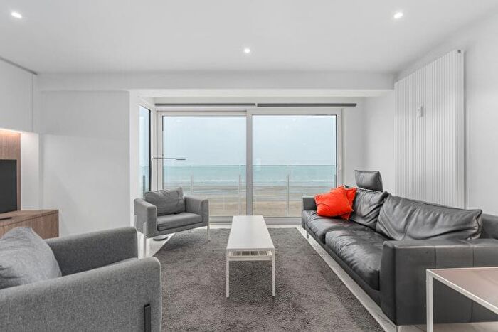Appartement 3 pièces à vendre à Strandlaan, SintIdesbald