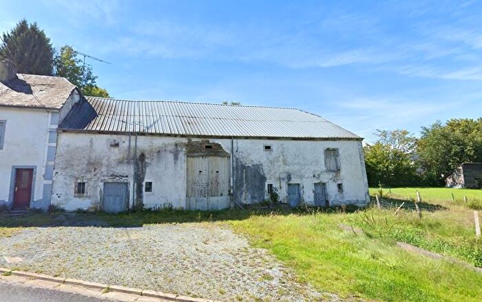 Maison à Rue Du Léry, Léglise, à vendre